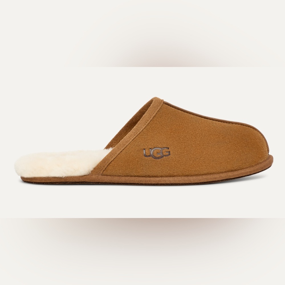 UGG Scuff Slippers, size 6